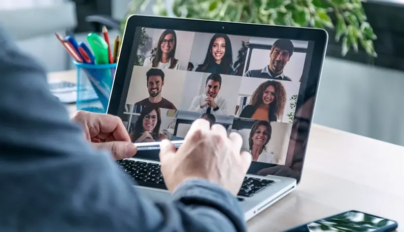 Each online live seminar is delivered entirely online, with weekly live sessions led by expert instructors who are passionate about sharing their knowledge.
